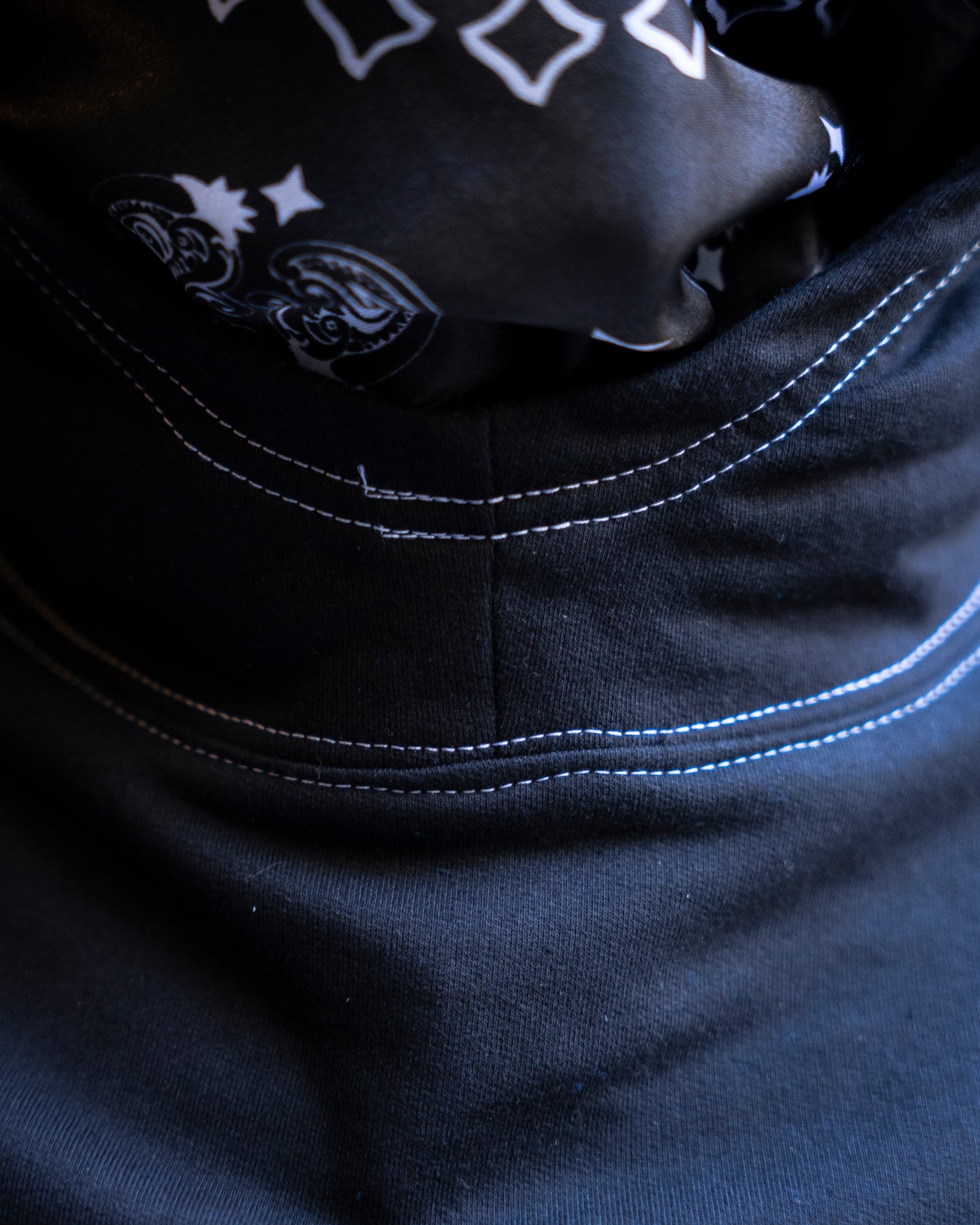 Hoodie Three Angels V2 OG Black
